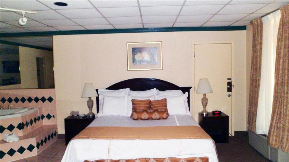 Americas Best Value Inn And Suites Victoria Room photo